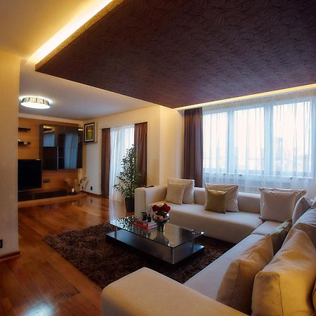 Uptown Residence Сату Маре Екстериор снимка