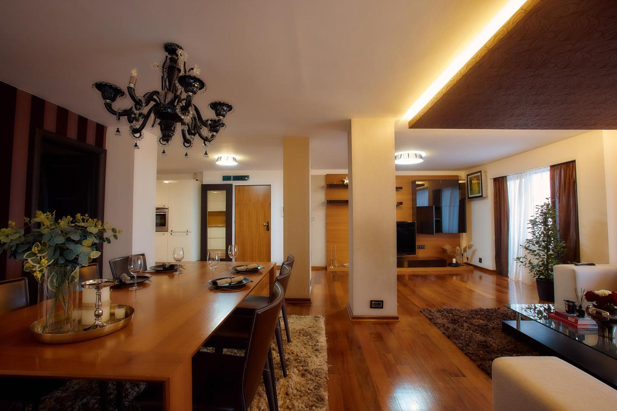 Uptown Residence Сату Маре Екстериор снимка